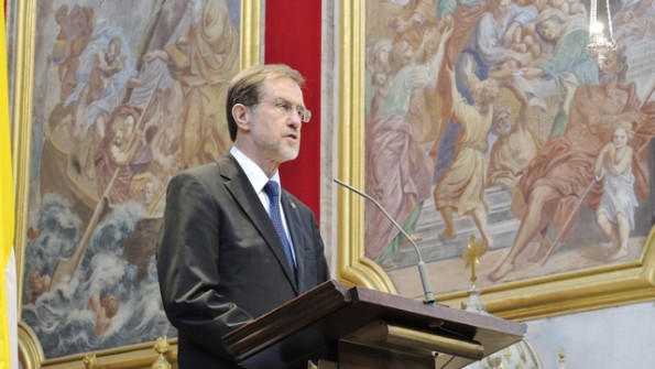 Predsednik prve slovenske vlade Lojze Peterle