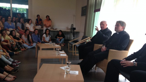 Opus Dei, SDM