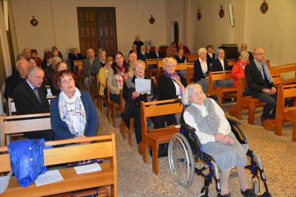 Med rojaki v kapeli je bili veleposlanik RS Andrej Slapničar