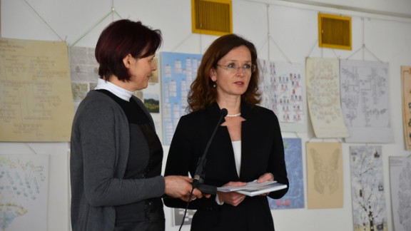 Urednica knjige Anita Zevnik