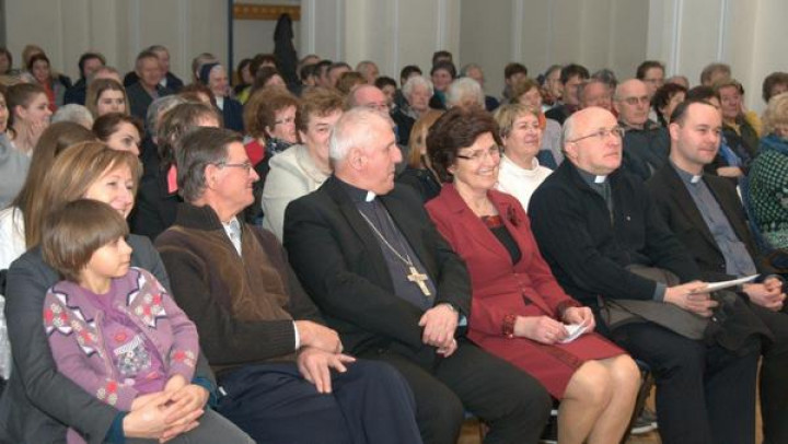 Zbrani na koncertu