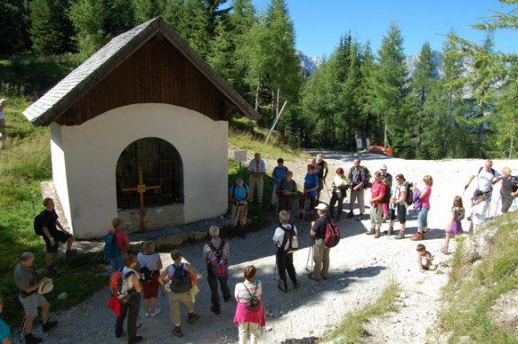 Pešromarji na Svete Višarje