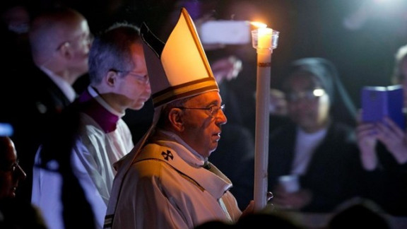 Papež med vigilijo