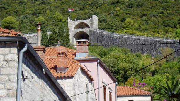 Ston