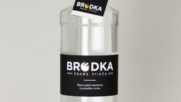 Inovativna pijača mladega inovatorja, ki je združil družinsko znanje in tradicijo s svojim študijskim zanimanjem. 