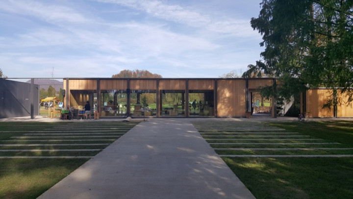 Vstopni objekt v Arboretum Volčji Potok