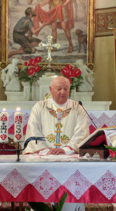 Ambrož Kodelja v cerkvi v Doberdobu.jpg