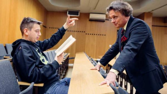 Ko se v ustvarjalnosti združita dediščina in živa kultura, hudomušno pravi dr. Igor Saksida