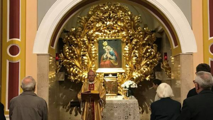 Zlato mašo je nadškof Anton Stres danes obhajal pri Mariji Pomagaj