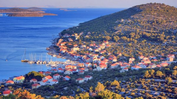 Otok Kaprije, kjer lahko doživite drugačne počitnice