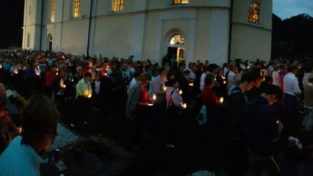 Večerna procesija z lučkami
