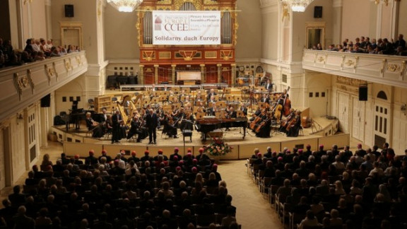 Koncert na srečanju evropskih škofov
