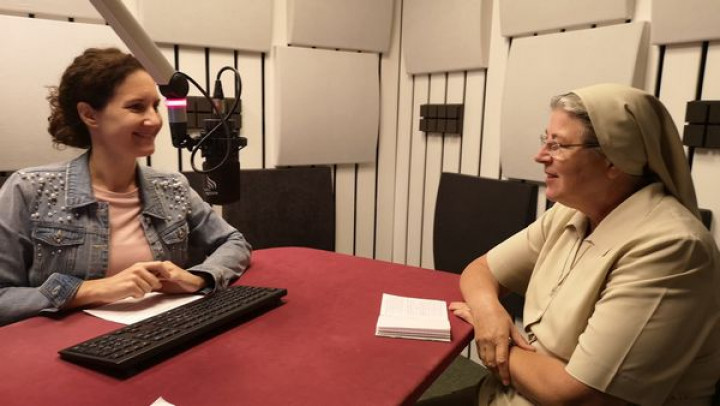 S. Vesna Hiti v oddaji Karitas na Radiu Ognjišče