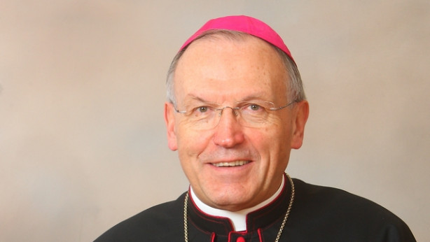 Nadškof Anton Stres