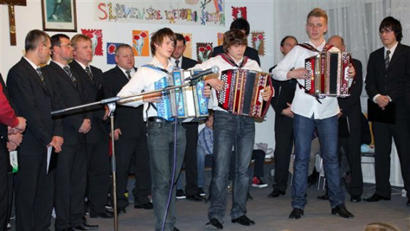 Trije muzikantje iz Šentvida
