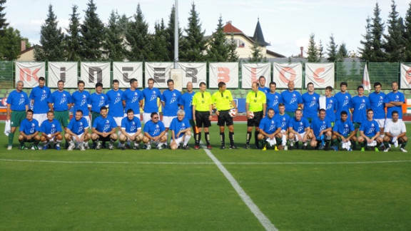 Ekipi prve tekme na 4. svetovnem nogometnem prvenstvu Slovencev po svetu