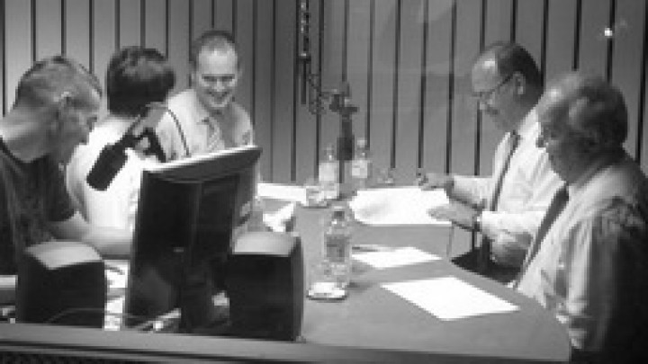 Dr. Andrej Bajuk v pogovoru na Radiu Ognjišče