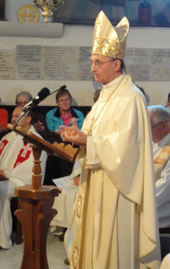 Nadškof Franc Kramberger med homilijo na Svetih Višarjah
