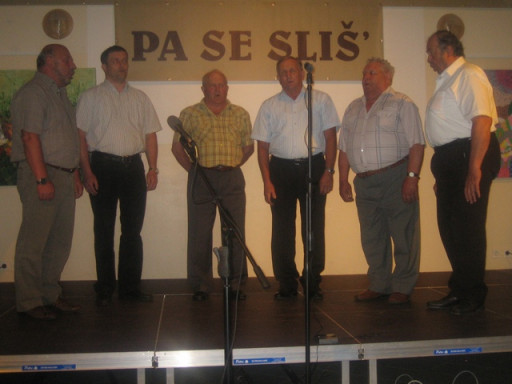 Pevci z Bizeljskega