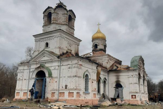 Uničena cerkev na ombočju Černihivske regije