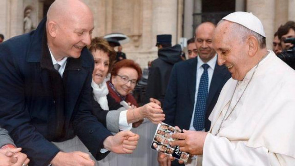 Daniel Pittet s papežem Frančiškom