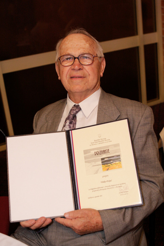 Vinko Ovijač ob prejemu priznanja USZS leta 2007