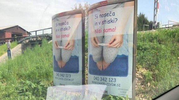 Plakati Zavoda Živim po Sloveniji