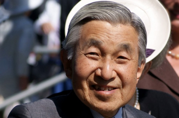 Japonski cesar Akihito
