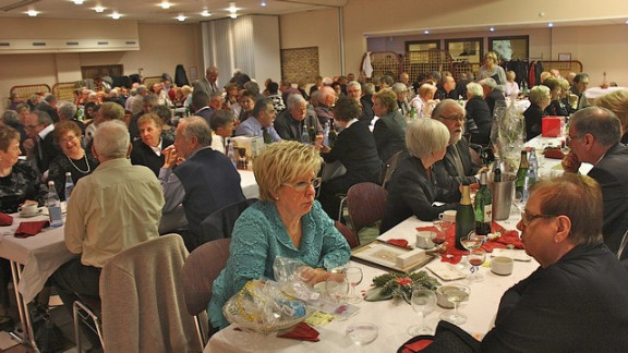 Dan izseljenca smo zaključili v dvorani Vouters na družinskem večeru društva Jadran