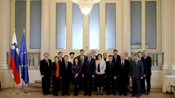Udeleženci seje Sveta za Slovence po svetu