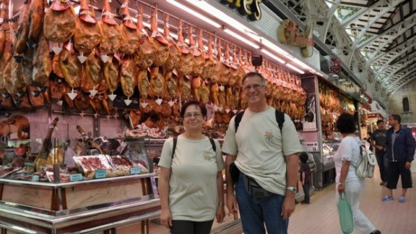 Največja pokrita tržnica v Španiji ponuja marsikaj
