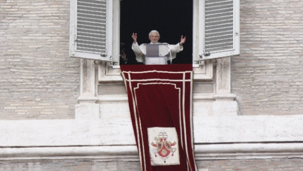 Benedikt XVI. blagoslavlja romarje