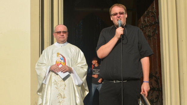 Nad organizacijo je bdel domači stolni župnik Marko Veršič.