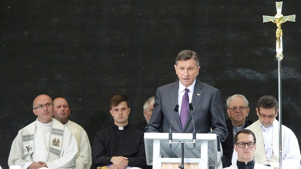 Borut Pahor, Kočevski rog
