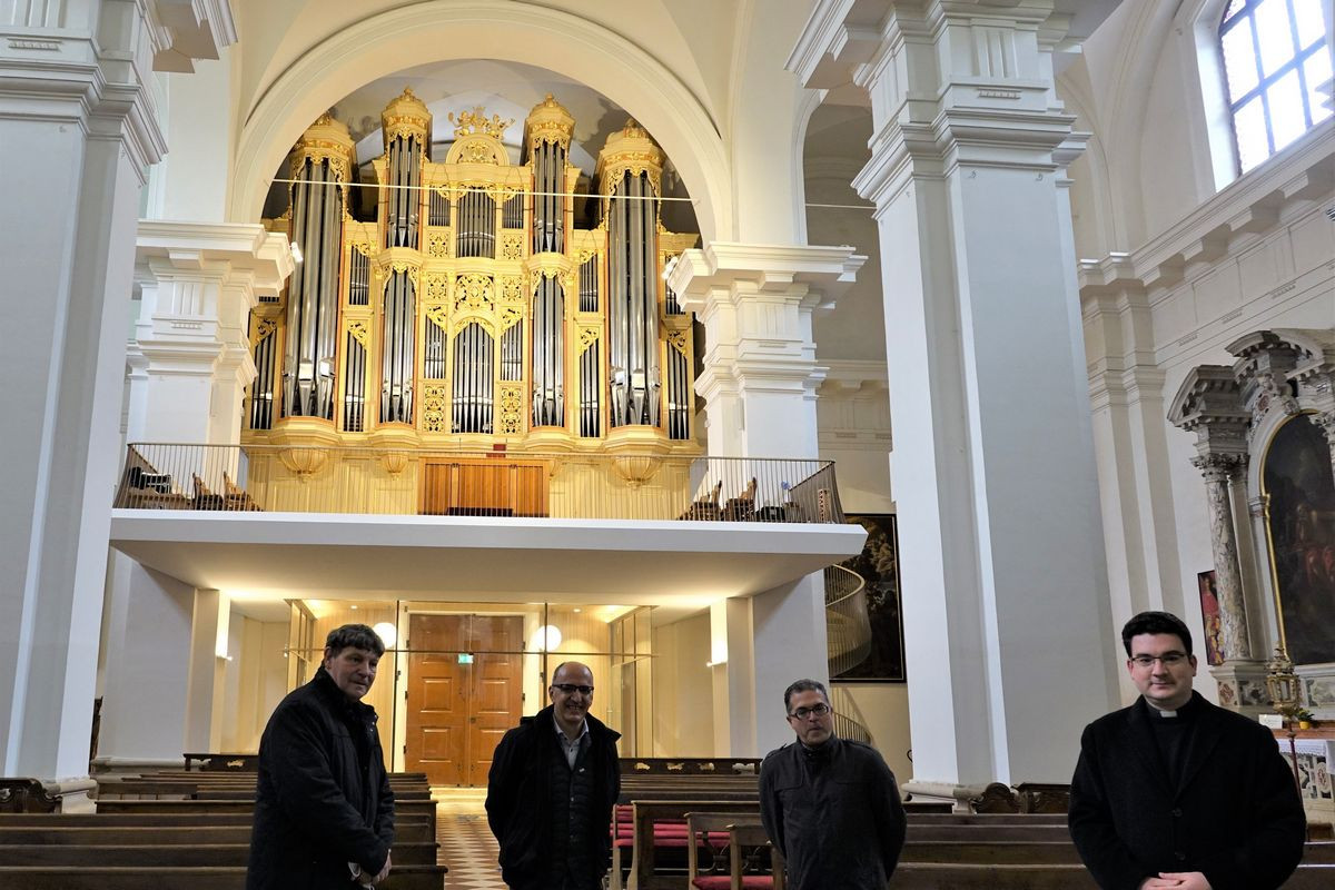 Orgle v koprski stolnici