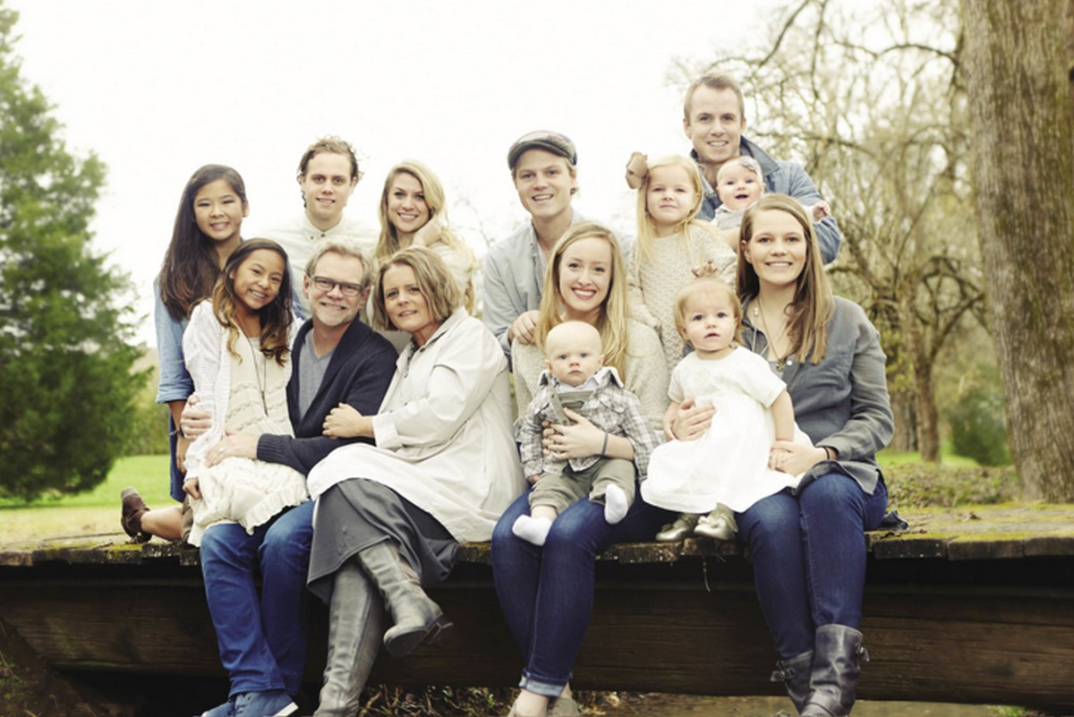 Steven Curtis Chapman s svojo številčno družino