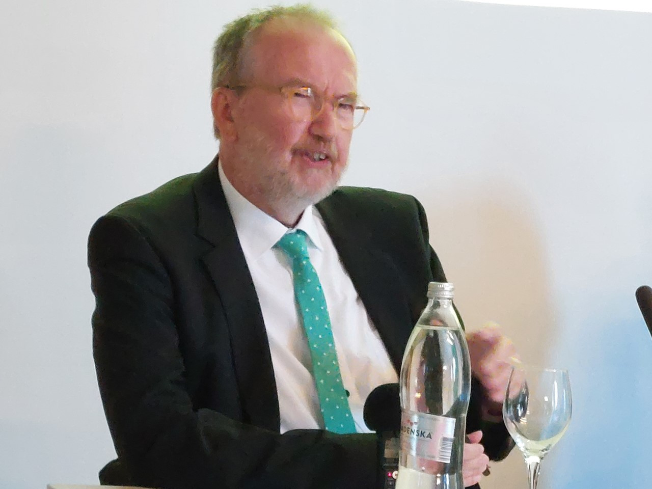 Prof. Christoph Steinebach