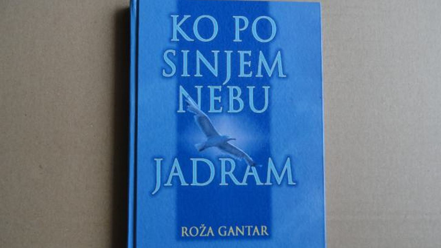 Ena od izdanih knjig Rože Gantar