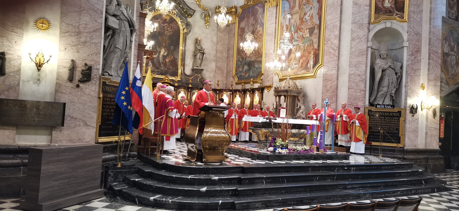Praznovanje 30. obletnice ustanovitve samostojne Slovenske škofovske konference - škof Andrej Saje