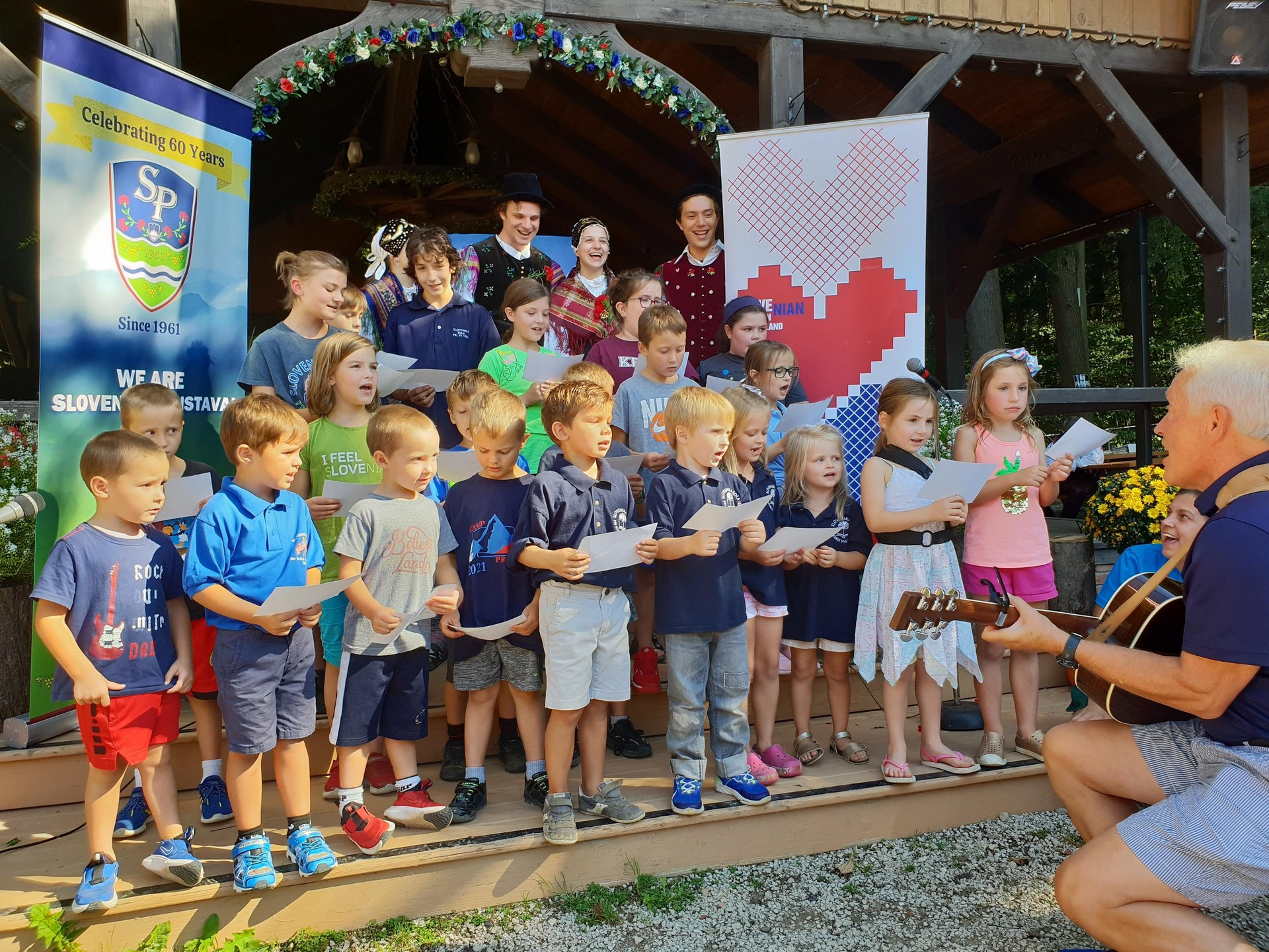 Otroški zborček na Slovenski Pristavi