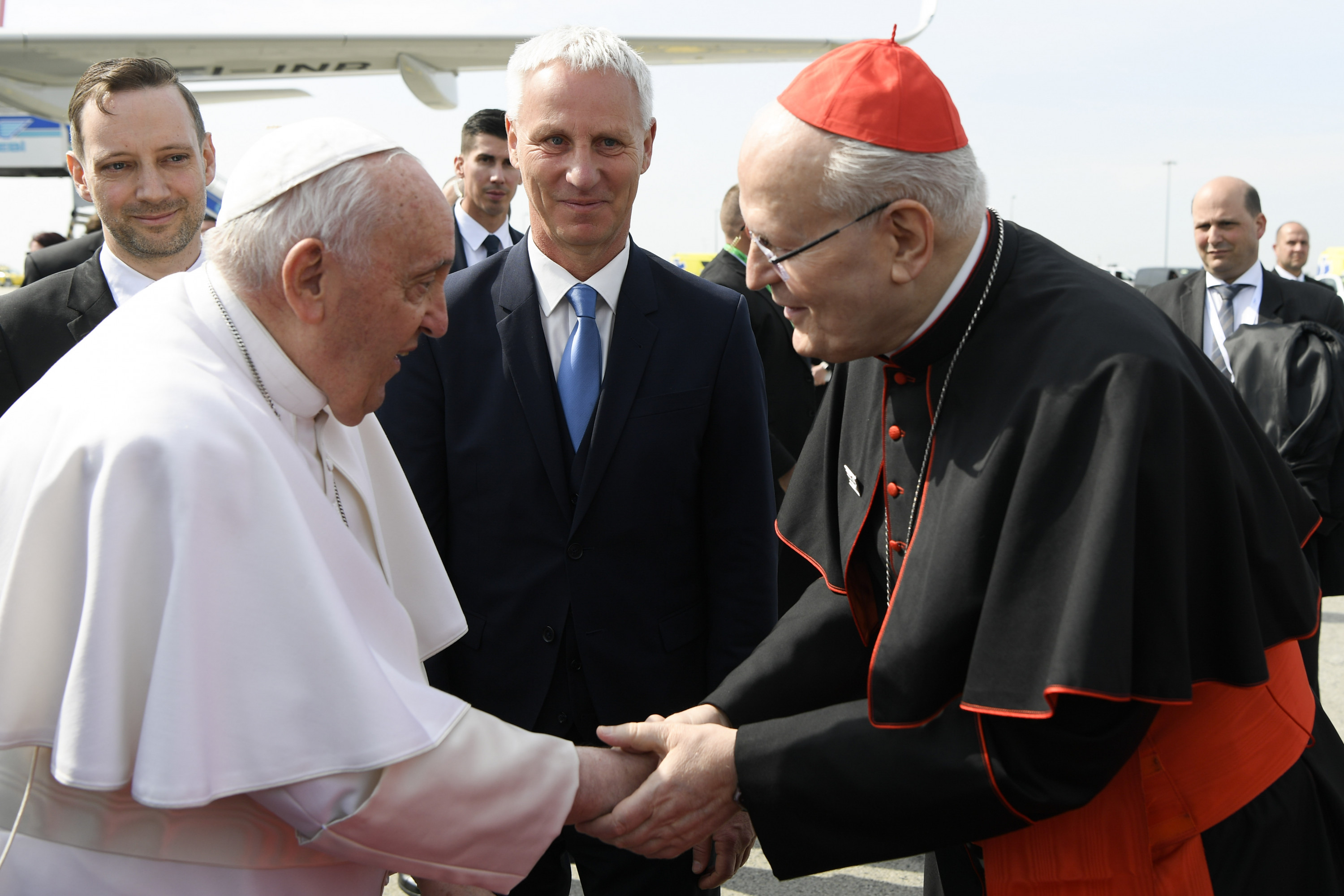 Kardinal Peter Erdö je pozdravil papeža