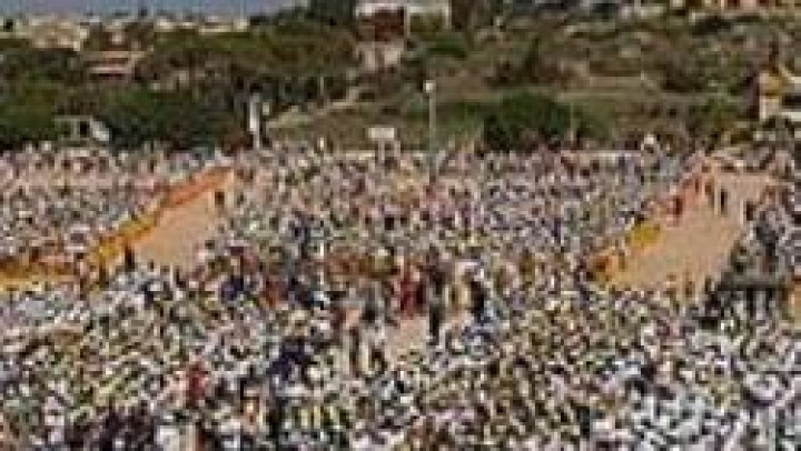 Papež je maševal na Lampedusi