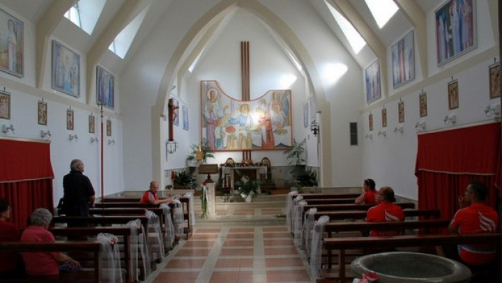 Cerkev Marije Pomagaj na Prevalu