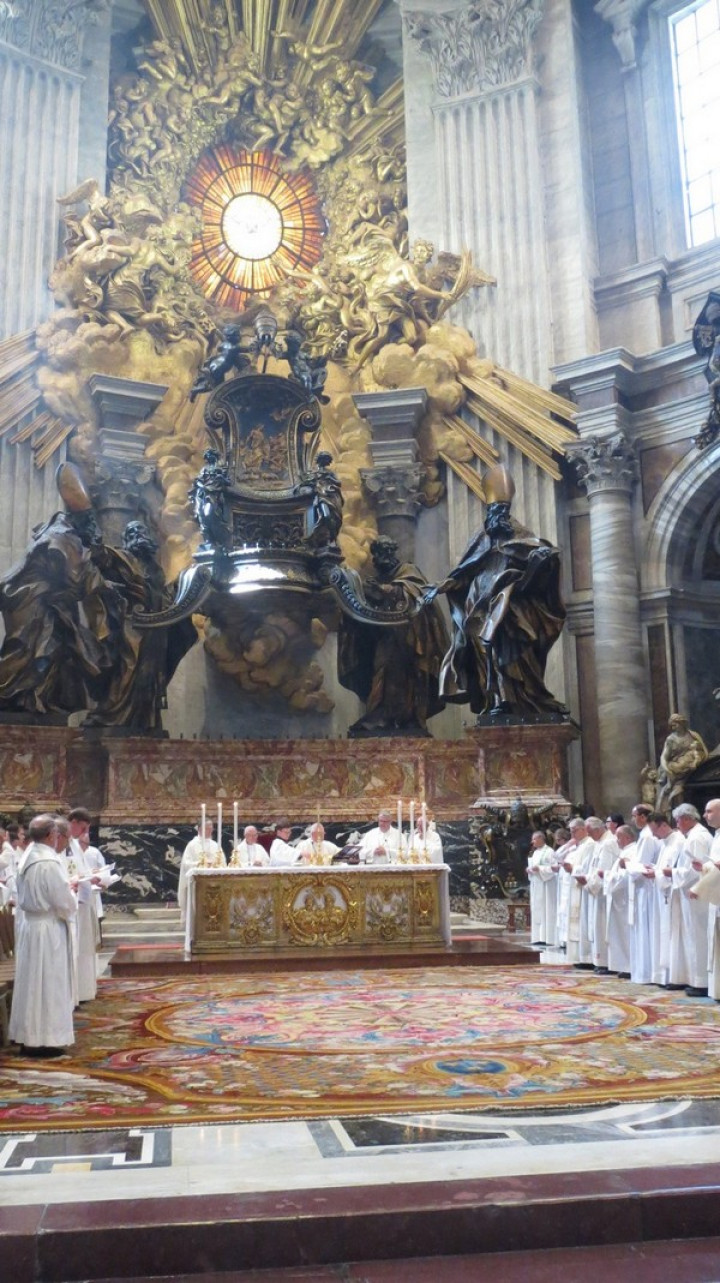 Škofje Lipovšek, Štumpf in Glavan ob kardinalu Rodetu v baziliki sv. Petra