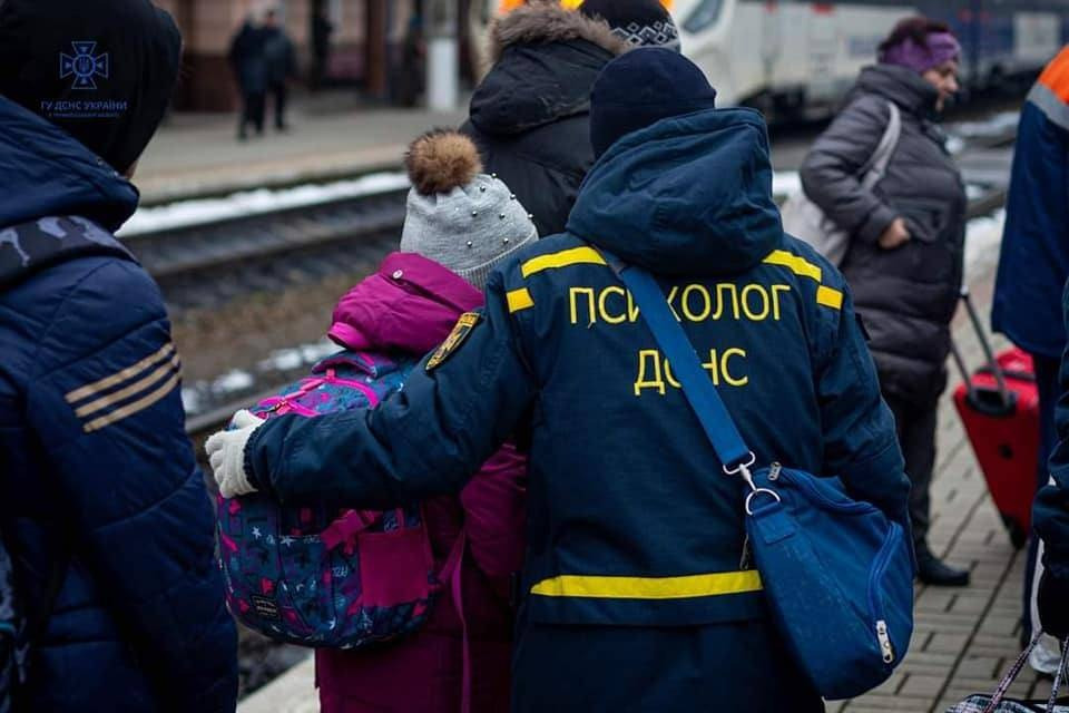 Mnogi starši so otroke iz vzhoda poslali k sorodnikom na zahod Ukrajine