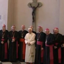 Benedikt XVI. in irski škofje (photo: CTV)