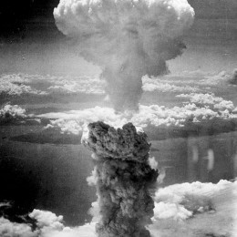 Jedrski oblak nad Nagasakijem (photo: Wikipedia)