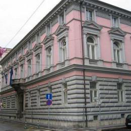 Ustavno sodišče Republike Slovenije (photo: Wikipedia)