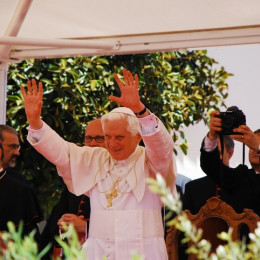 Papež Benedikt XVI. na Cipru (photo: www.papalvisit.org.cy)