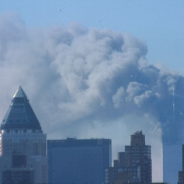 World Trade Center med uničenjem (photo: Wikimedia Commons)